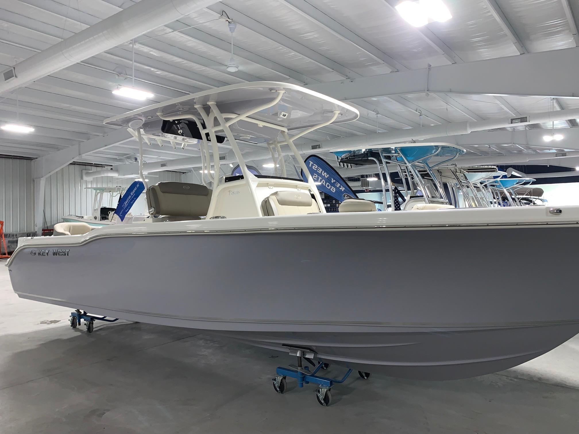 2023-key-west-263-fs-manta-gray-for-sale-in-nc-angler-s-marine-910